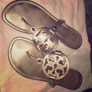 Authentic gold tori butch miller sandal size 8